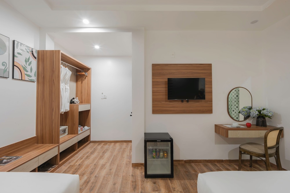 Family Quadruple Room photo 3
