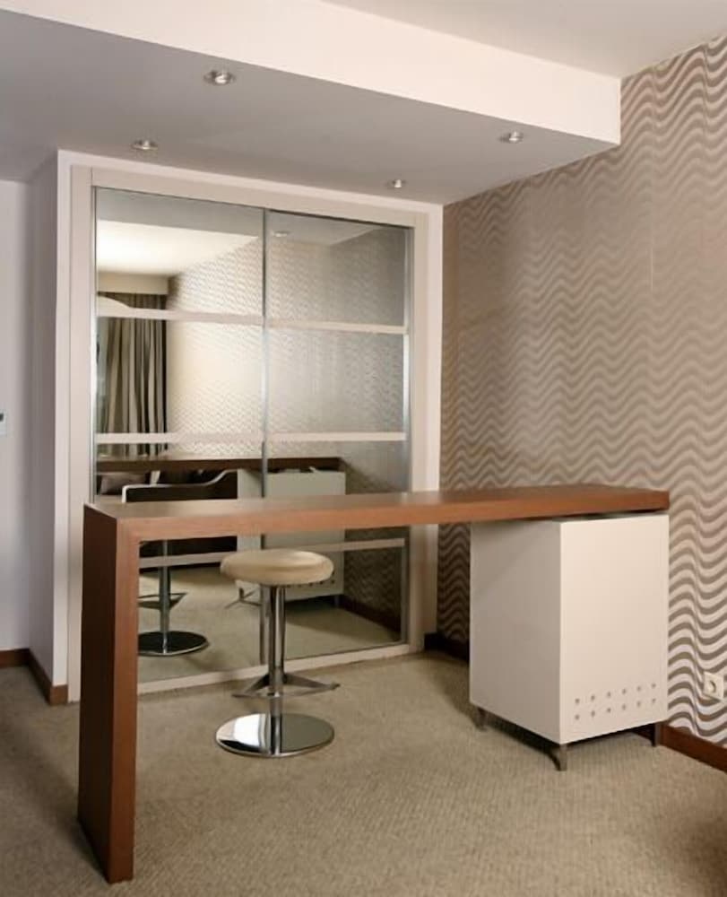 Single Room photo 3
