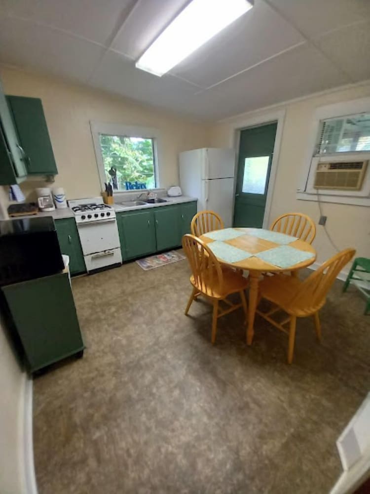 Cabin, Multiple Beds, Non Smoking, River View (Cabin 5) photo 2