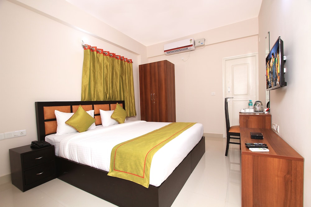 Deluxe Room, Accessible, Hill View