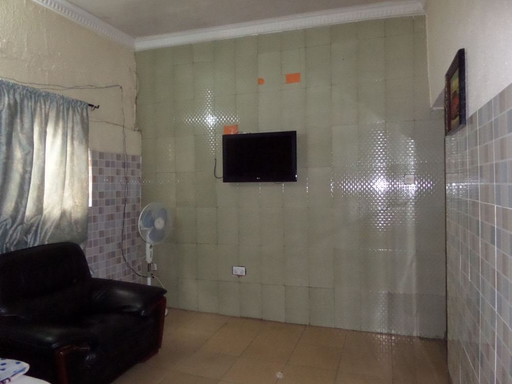 Basic Room photo 2