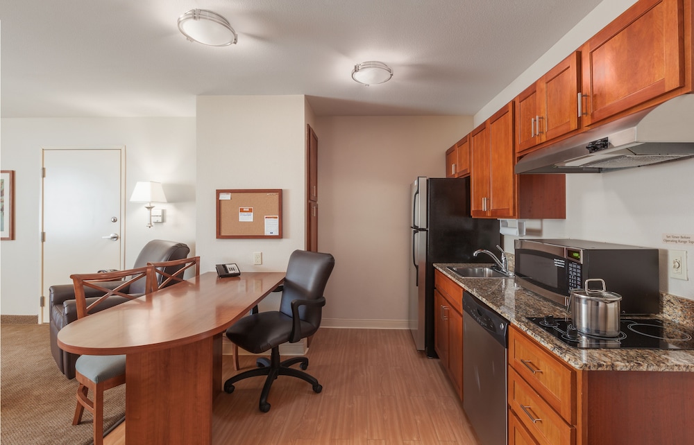 Suite, 1 Bedroom, Accessible (Mobility, Accessible Tub)