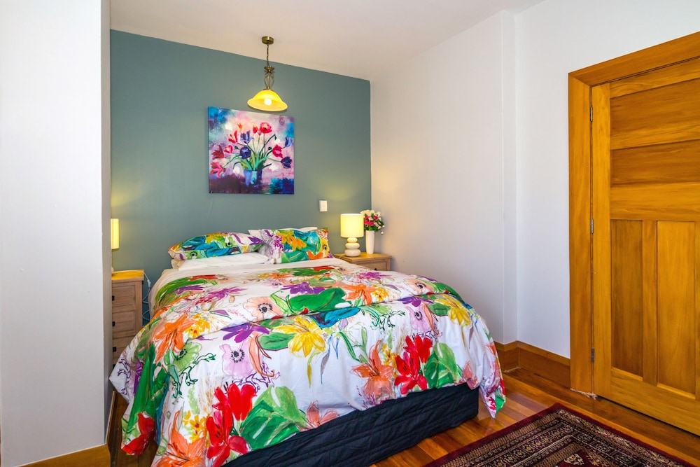 Wisteria Suite photo 1