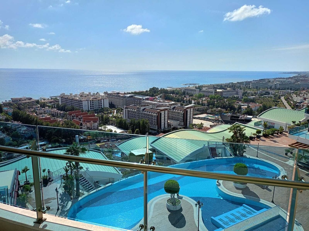 Exclusive Apartment, 1 Bedroom, Sea View photo 1