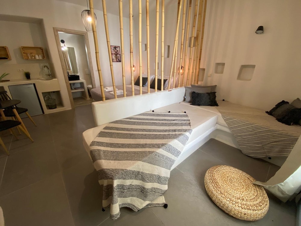 Deluxe Quadruple Room, 1 Bedroom photo 1