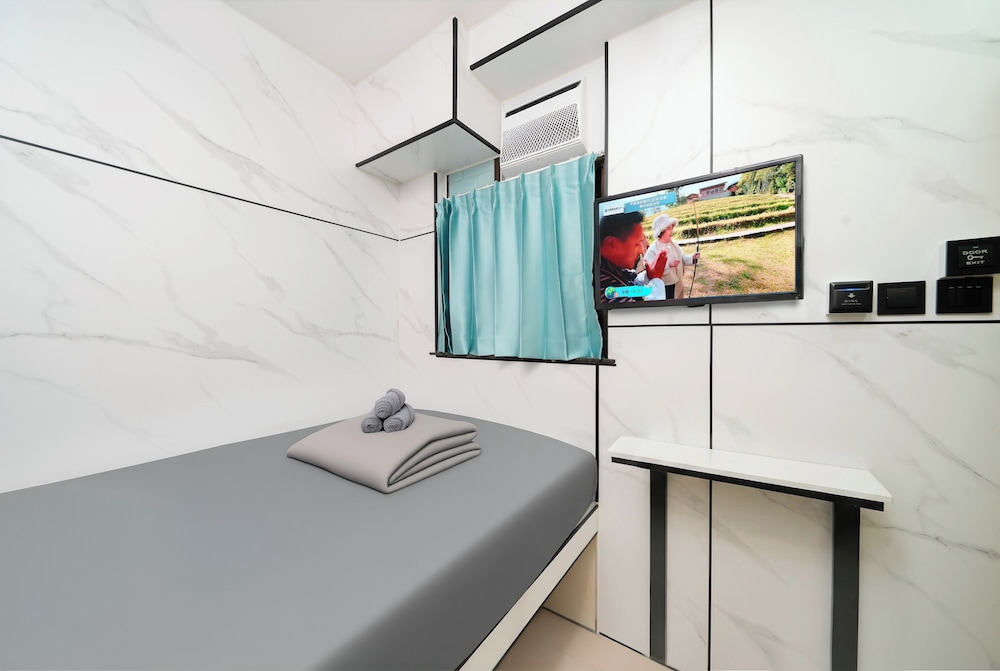 Joy DeluxeD Room