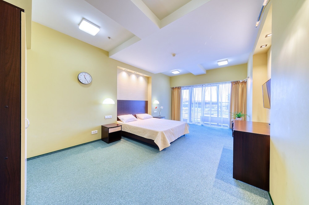 Double or Twin Room photo 3