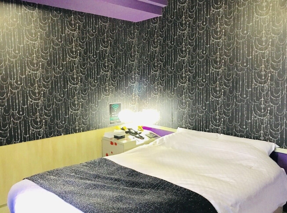 Double Room (Deluxe) photo 1