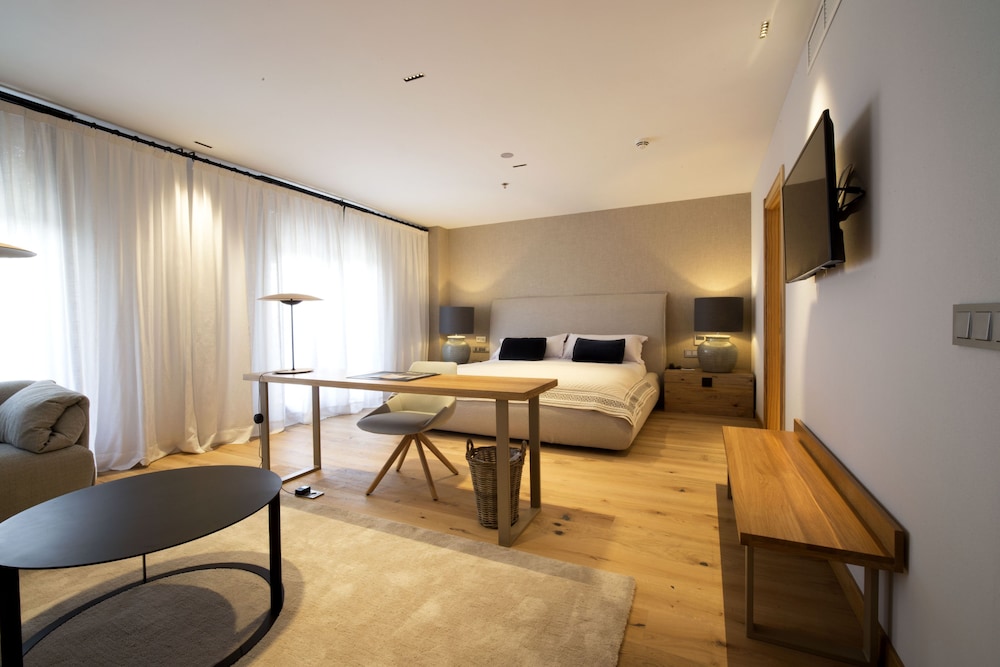 Suite, Terrace