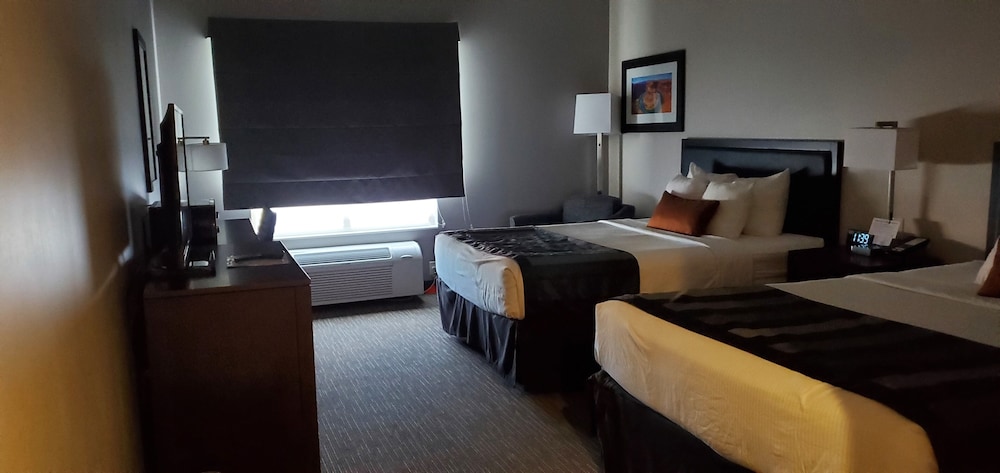 Standard Room, 2 Queen Beds, Accessible, Non Smoking photo 3