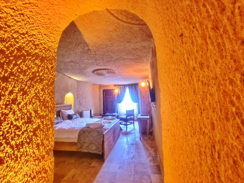 Cavusin Cave Room photo 1