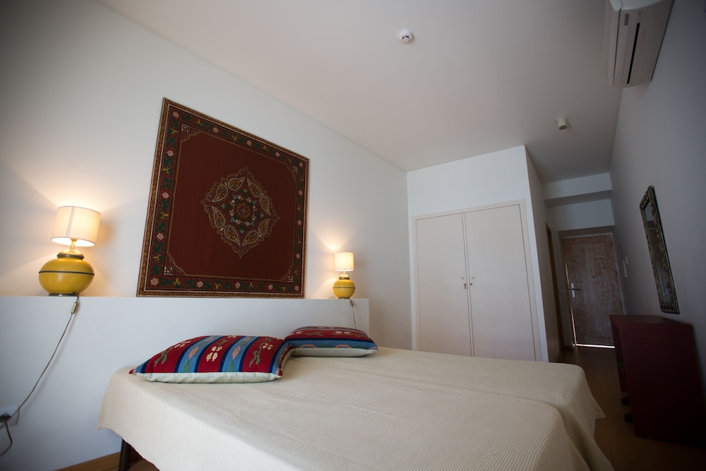 Twin Room, Private Bathroom