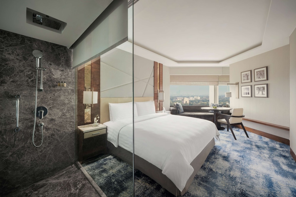 Horizon Deluxe, Room, 1 King Bed- Access to the Horizon Club Lounge & breakfast