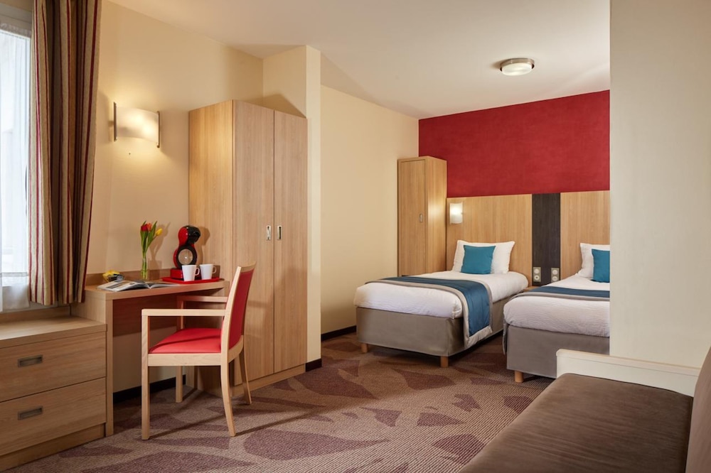 CHAMBRE PMR - Photo 3