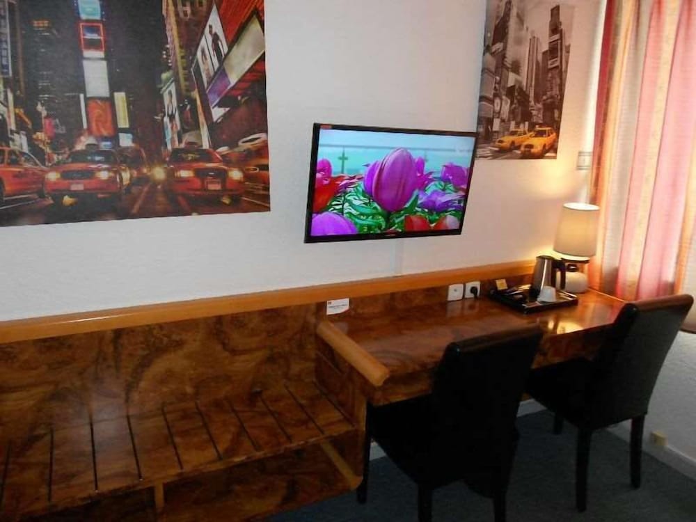 Comfort Room (Prestige) - Photo 9