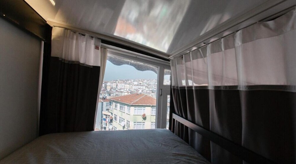 Comfort Quadruple Room, Marina View photo 3