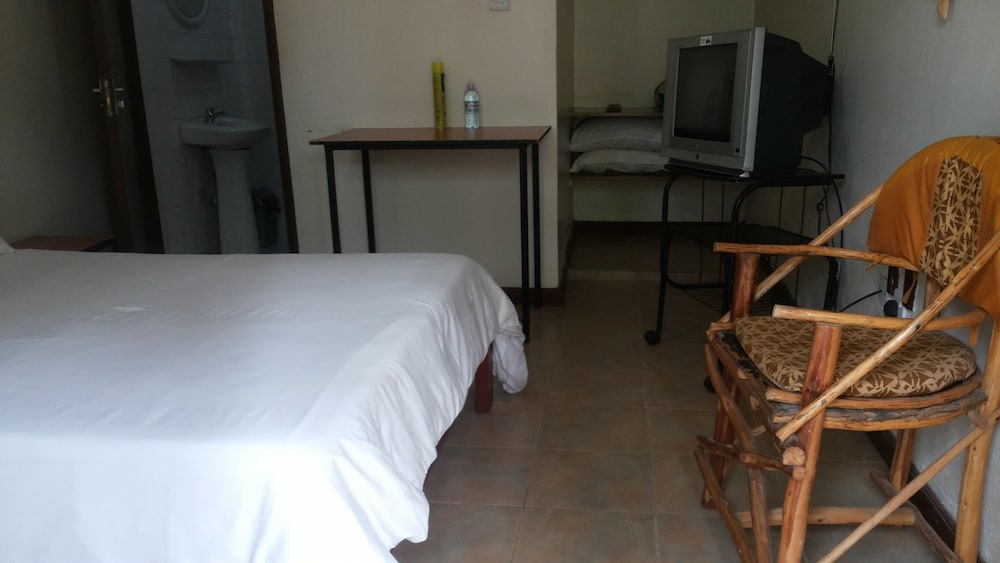Standard Double Room photo 3