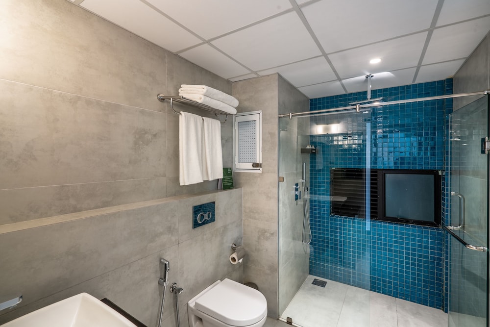 Deluxe Room, Non Smoking, Garden View - Photo 11