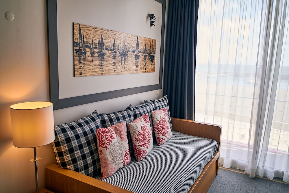 Comfort Studio Suite, Sea View (Double) photo 3