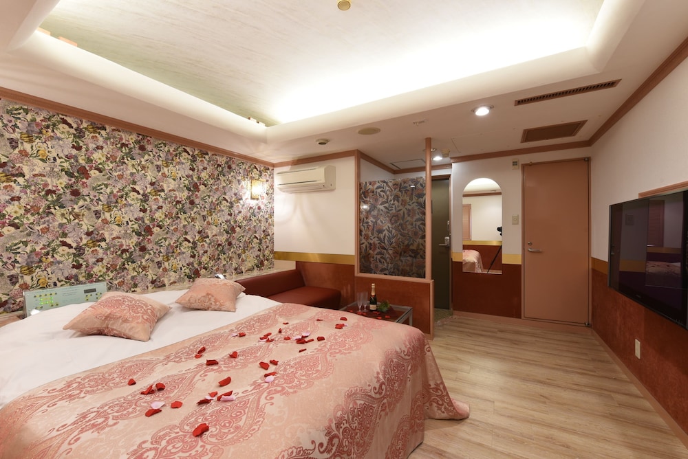Basic Room, 1 Double Bed, Non Smoking photo 1