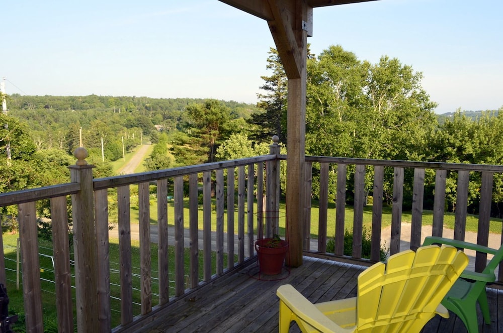 Suite, 2 Bedrooms, Garden View (Pine Forest) No Kitchen