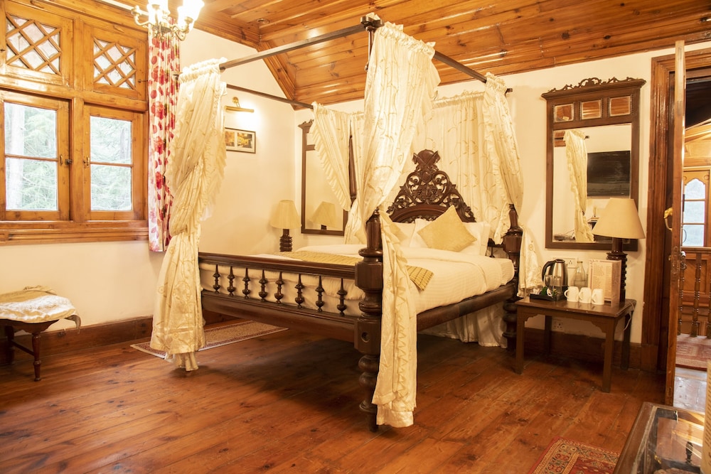 British Royal Family Suite