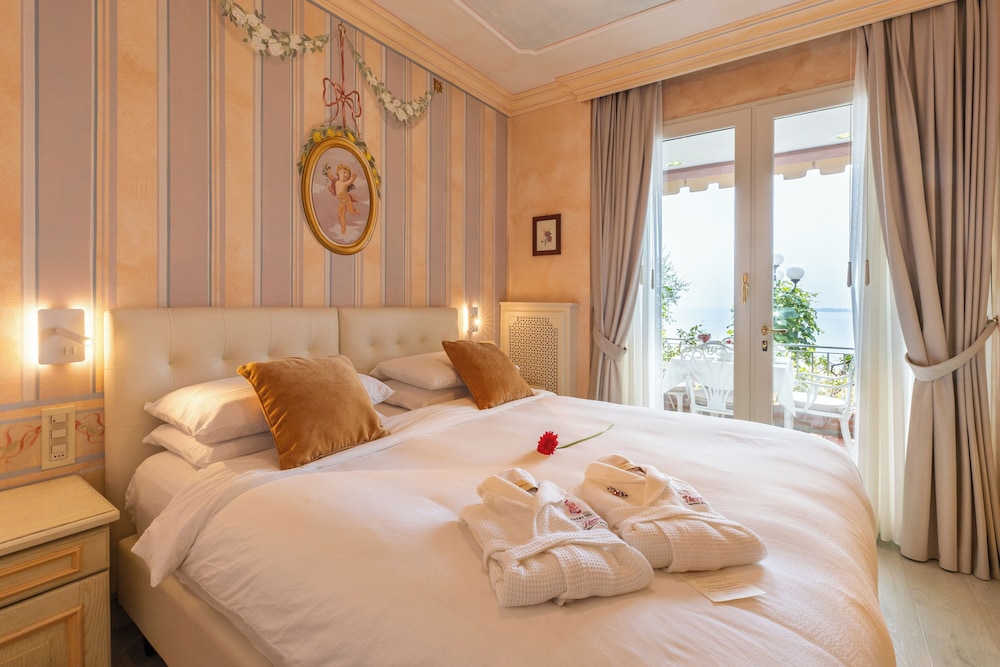 Executive Double Room - Photo 1