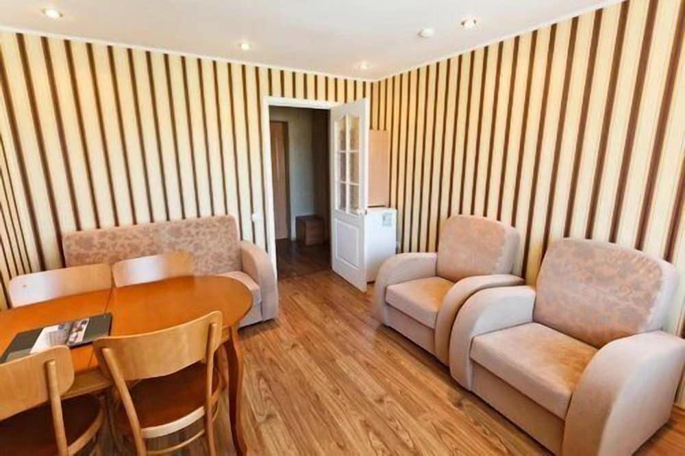 Suite, 1 Bedroom photo 2