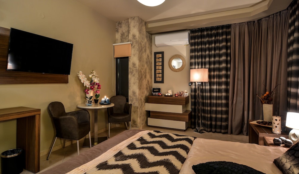 Standard Double Room, City View