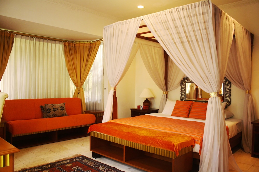 Family Suite - Photo 1