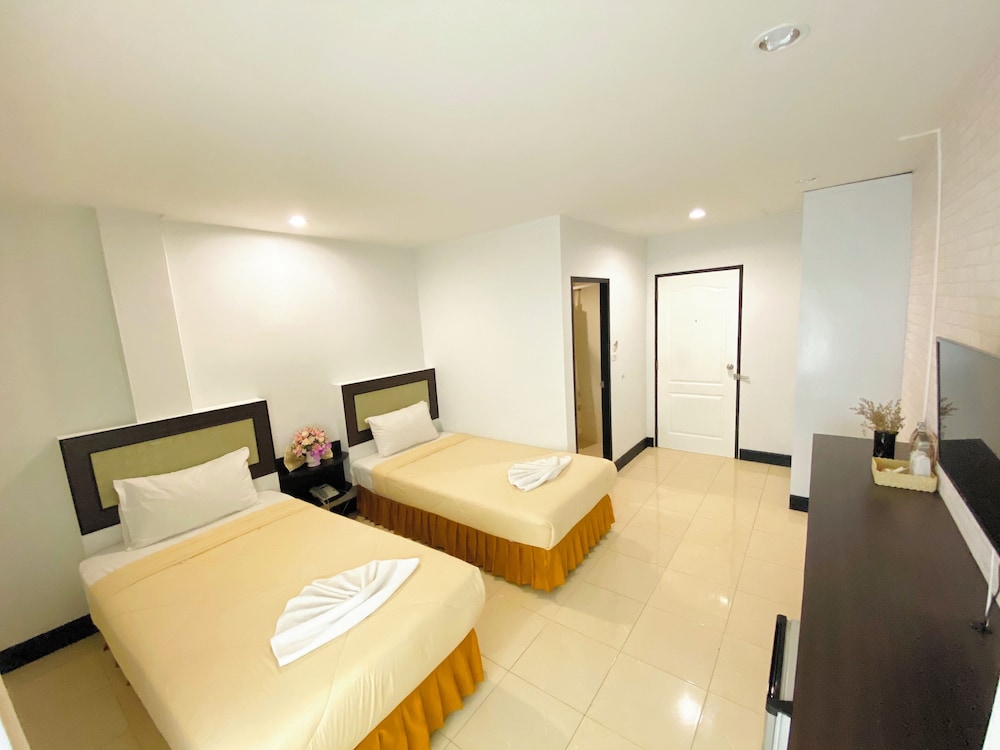 Superior Room, 1 Queen Bed, Non Smoking, Private Bathroom photo 1