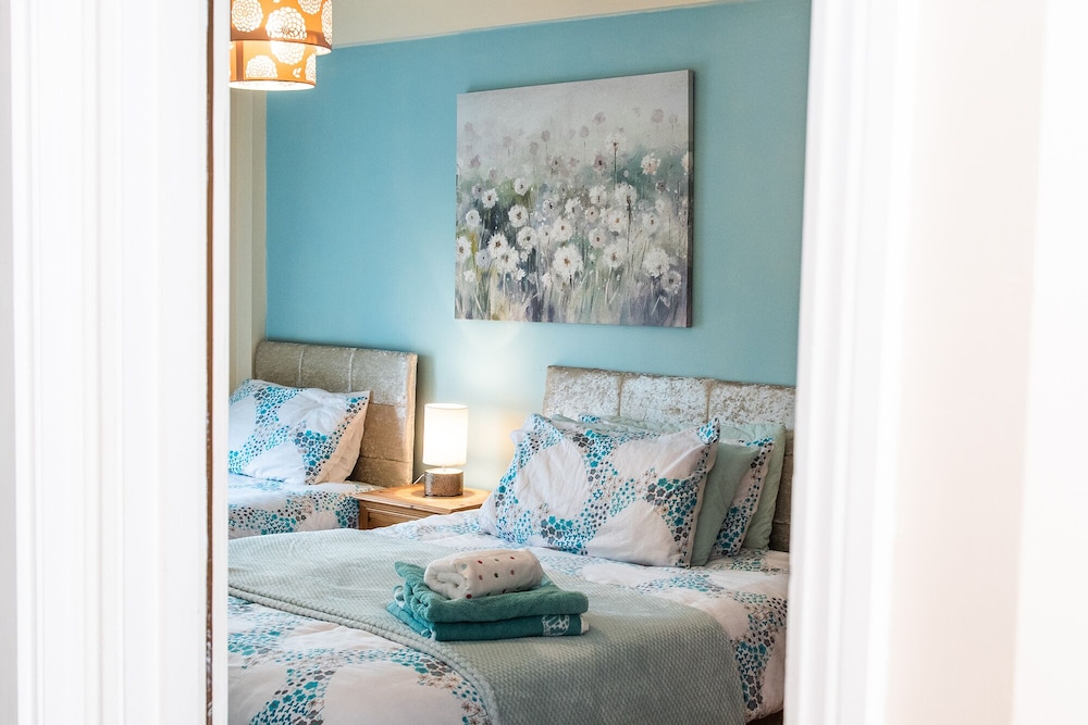 Tranquil Luxury Two Bedroom Apartment At The Beach photo 1