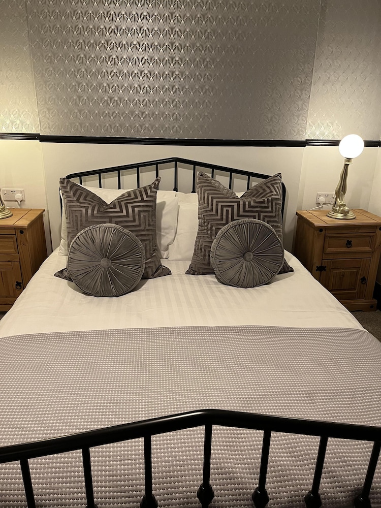 Deluxe Double Room, Ensuite, Courtyard View (Second Floor ) photo 1