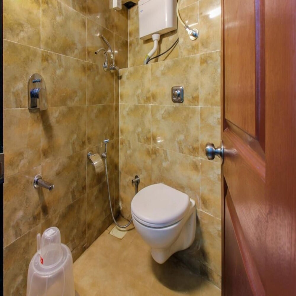Family Apartment, 3 Bedrooms - Photo 2