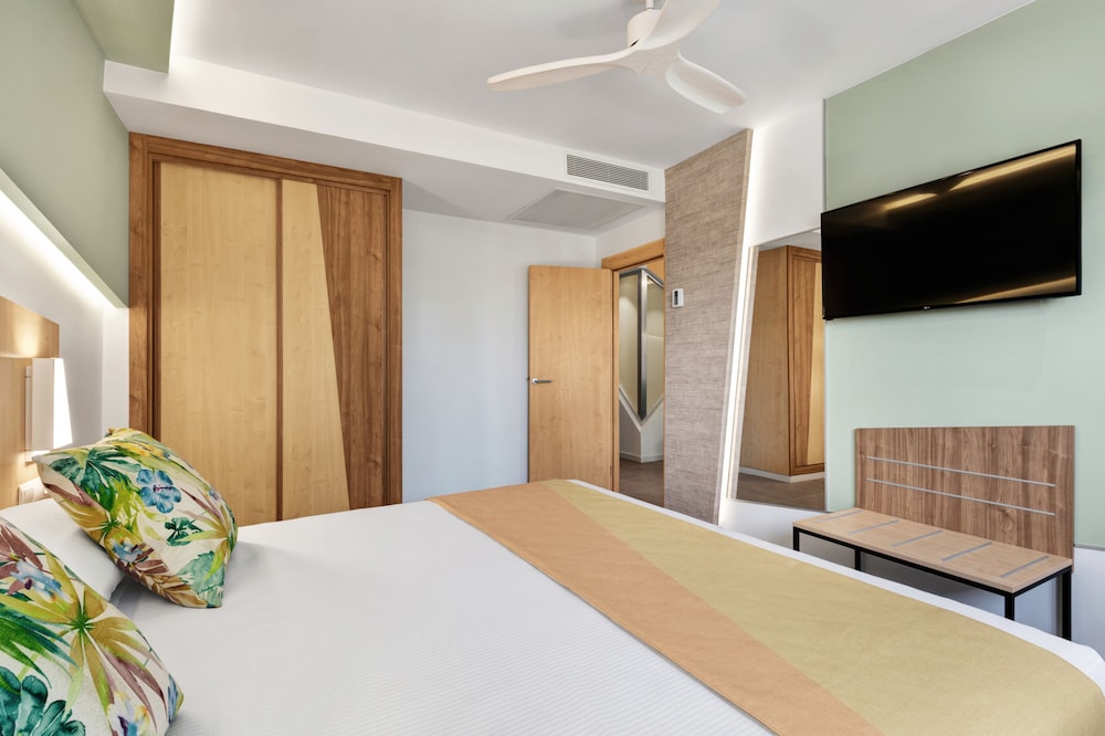 Superior Room, Balcony photo 2