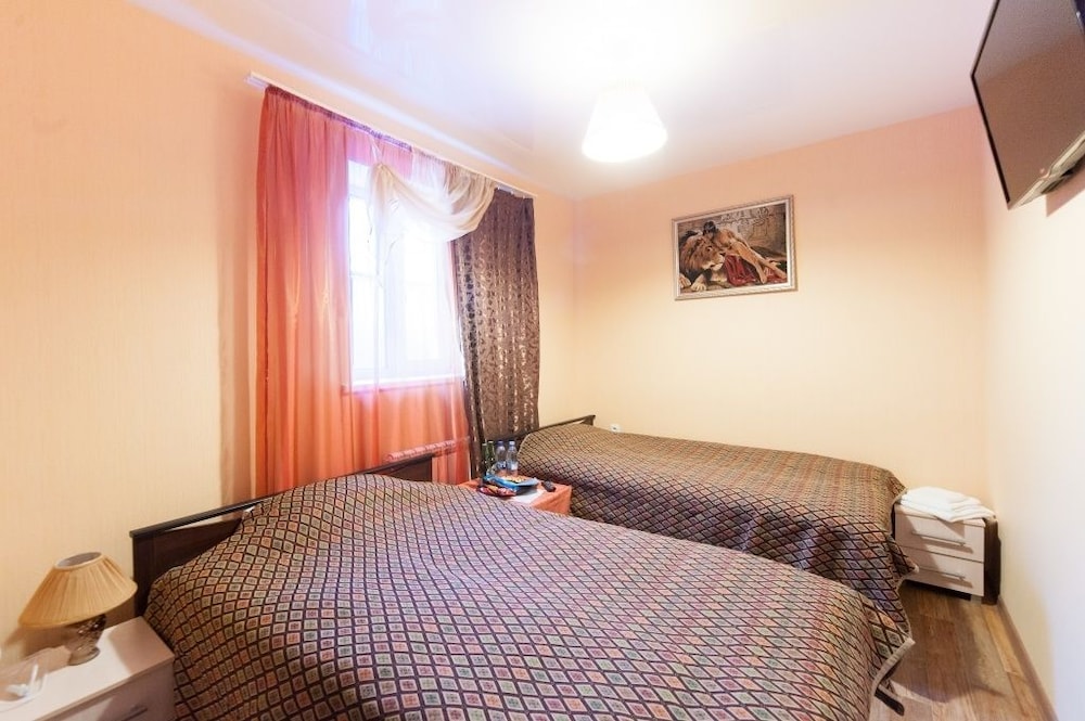 Standard Twin Room photo 2