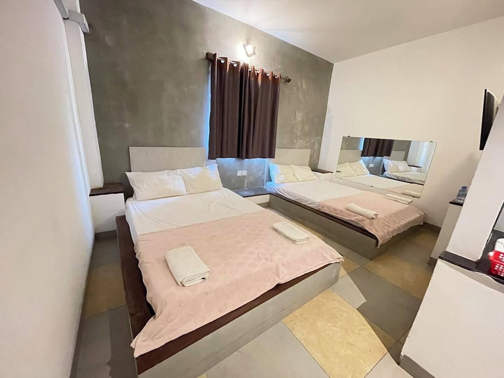 Standard Single Room, Balcony, City View