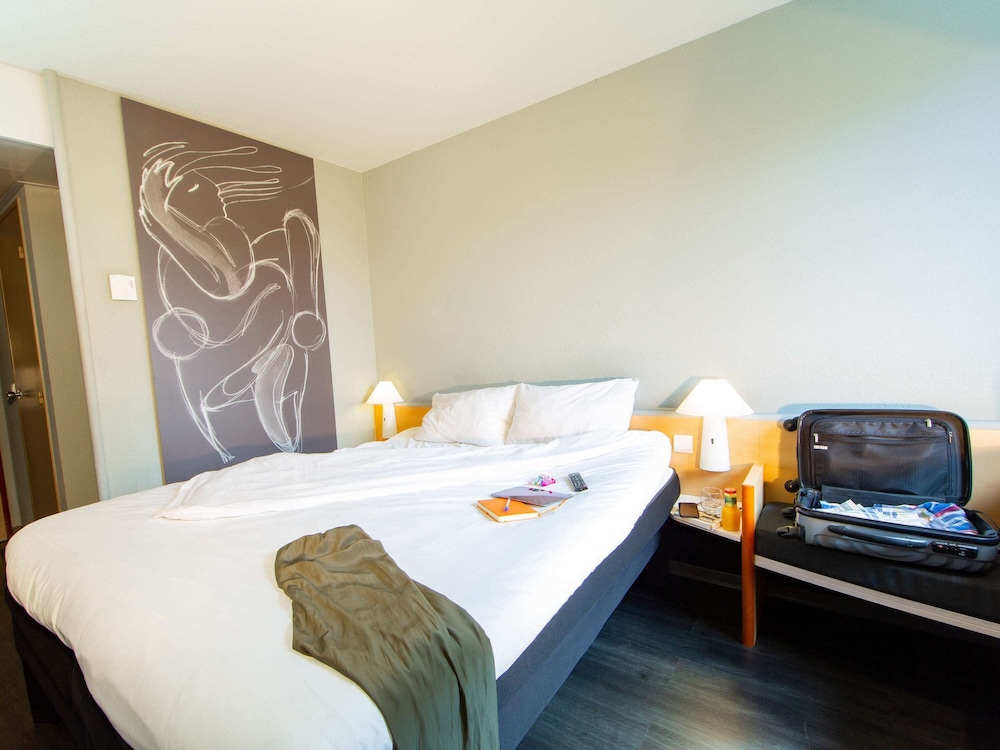 Standard Room, 1 Double Bed - Photo 3