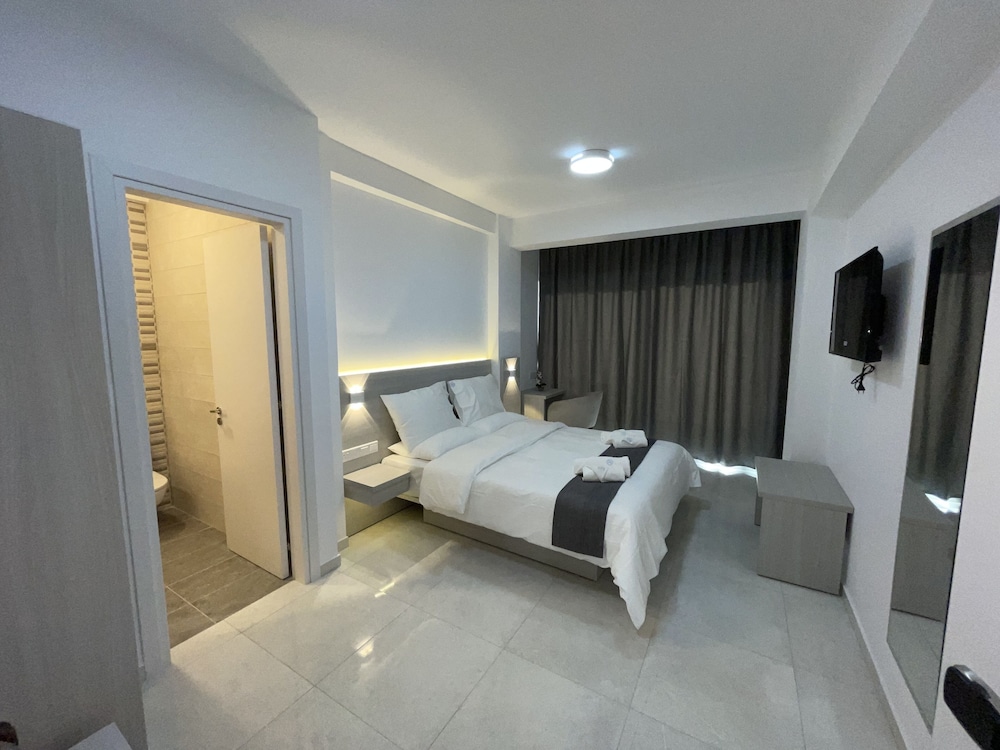 Standard Double Room, 1 Double Bed, Balcony - Photo 1