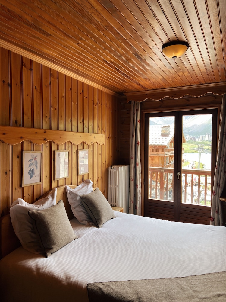 Double Room, City View