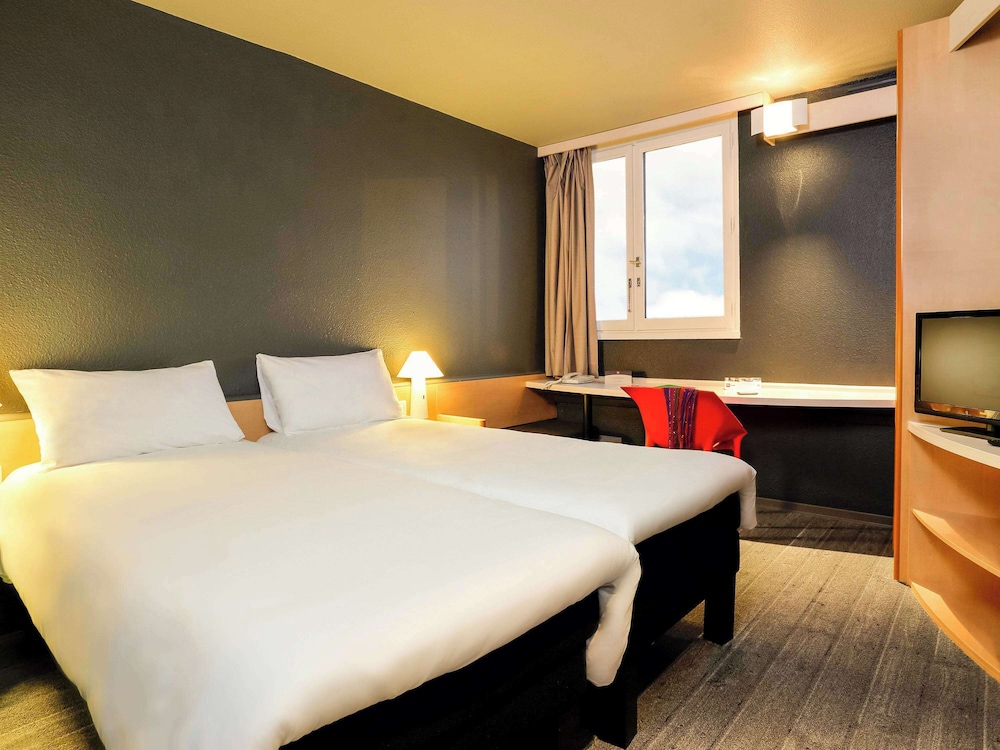 Standard Room, 1 Double Bed - Photo 7