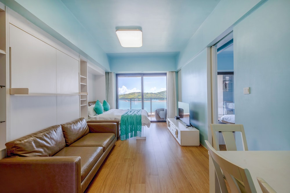 Superior Apartment, 2 Queen Beds, Sea View photo 2