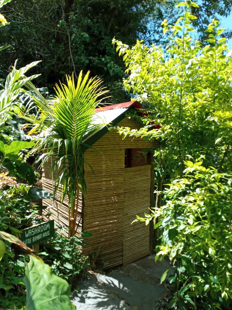 Romantic Tent, Garden View photo 2