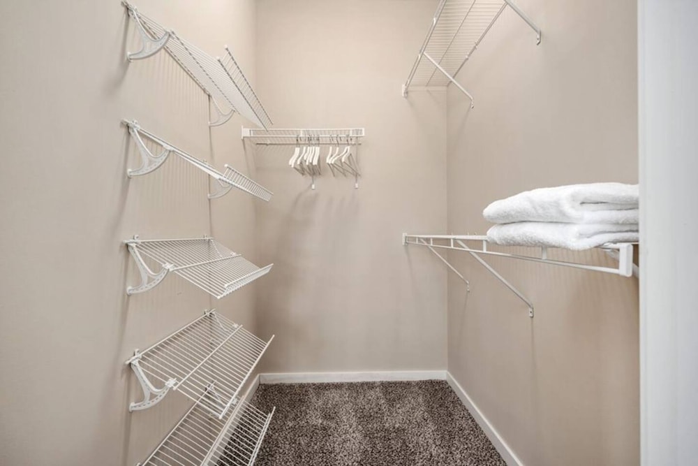 Pet-friendly 2BR On 1st Floor Parking W D, Billede 29