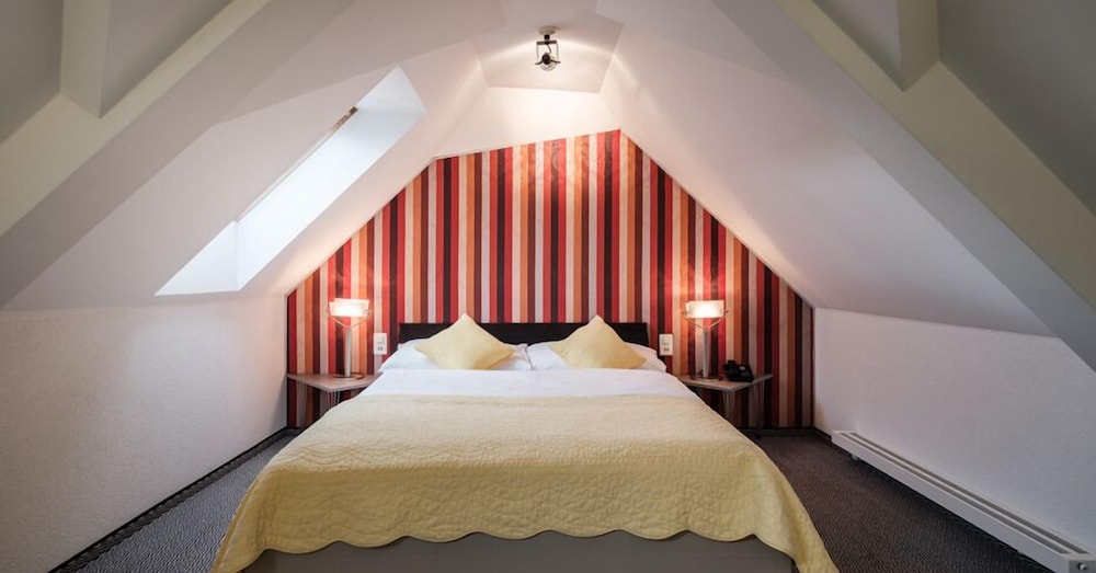 Junior Suite, 2 Bedrooms (Duplex) - Photo 6