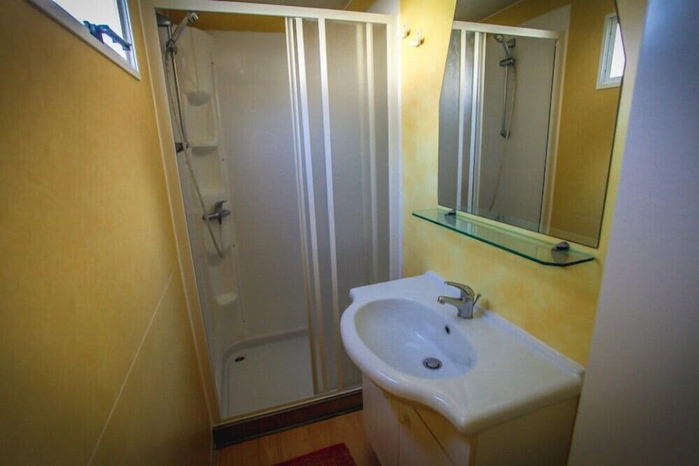 Mobile Home (4 + 1) photo 3