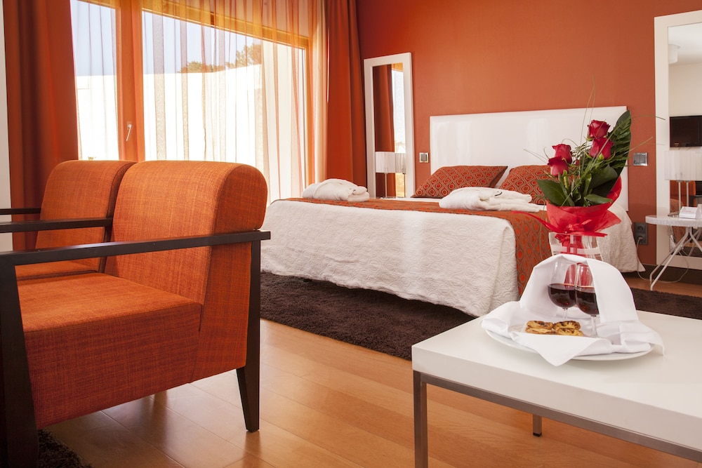 Junior Suite - Photo 1