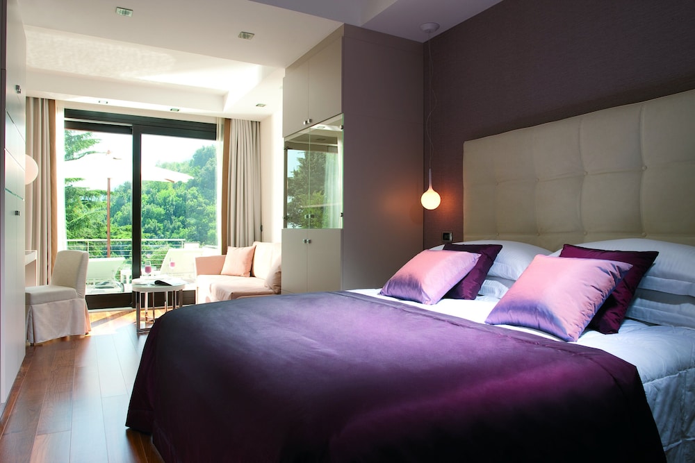Deluxe Room, Balcony, Sea View photo 2