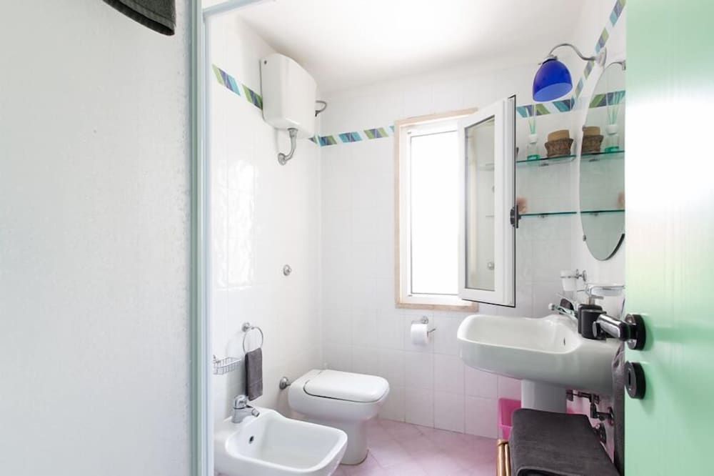 Superior Double or Twin Room, Sea View (Borsette) photo 2