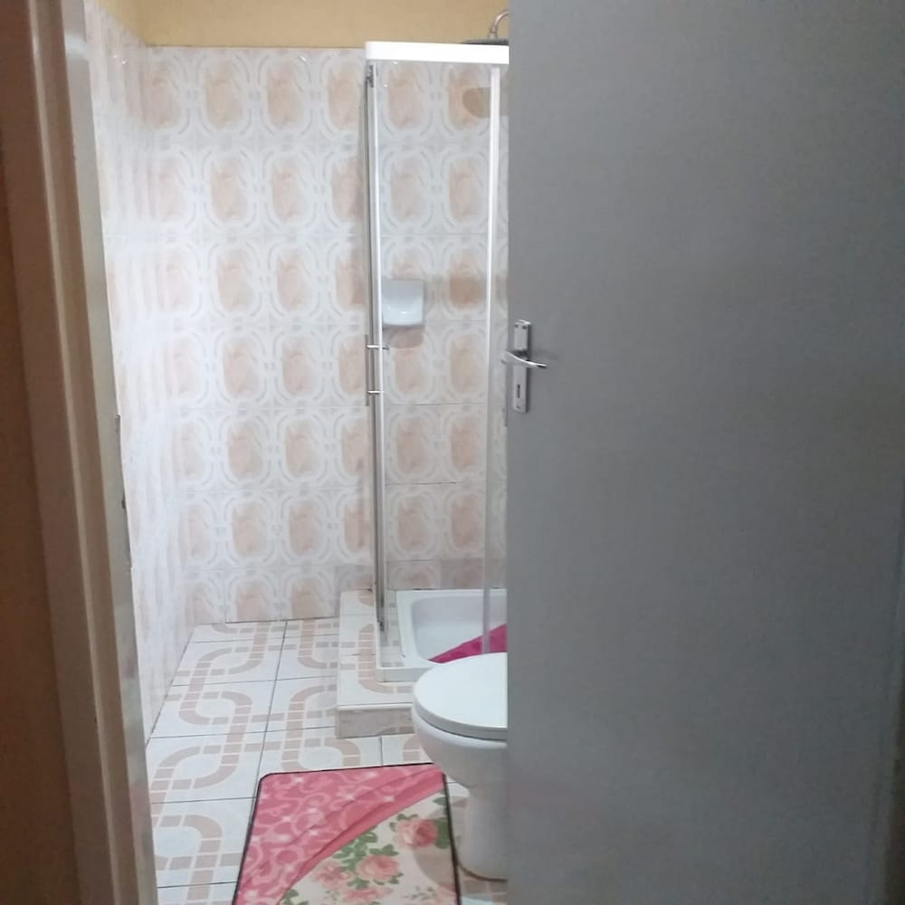 Basic Single Room photo 2